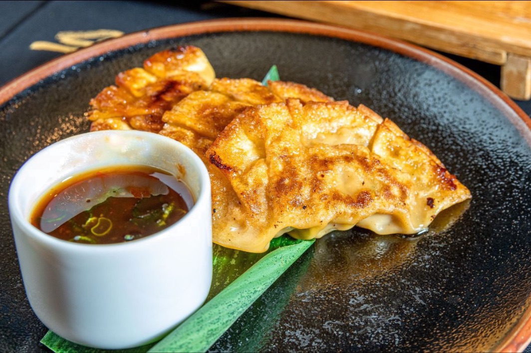 SenSagHarbor's tweet photo. Sen Chef's Dinner: Lunar New Year 2025: Year of the Wood Snake - https://t.co/BlKZAKeknl https://t.co/CAToShUFch