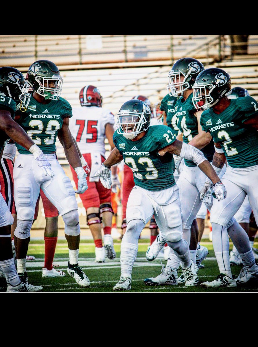 Blessed to receive an offer to Sacramento state!!🐝🐝