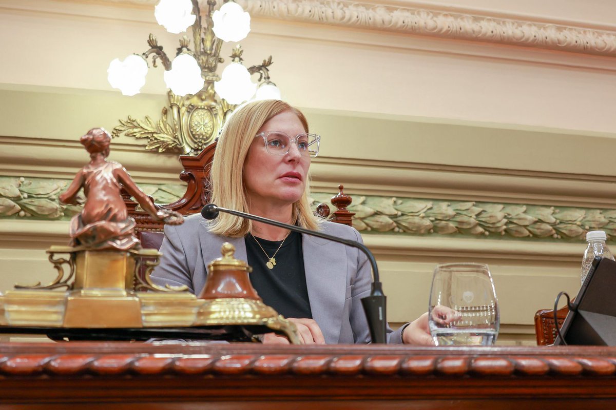 ¡Un paso histórico para nuestra Justicia! ⚖️  

Después de un proceso de evaluación y audiencias públicas, llegamos a la Asamblea Legislativa, donde aprobamos los pliegos propuestos por el Poder Ejecutivo para designar a 3 nuevos ministros de la Corte Suprema de Justicia.

Esto