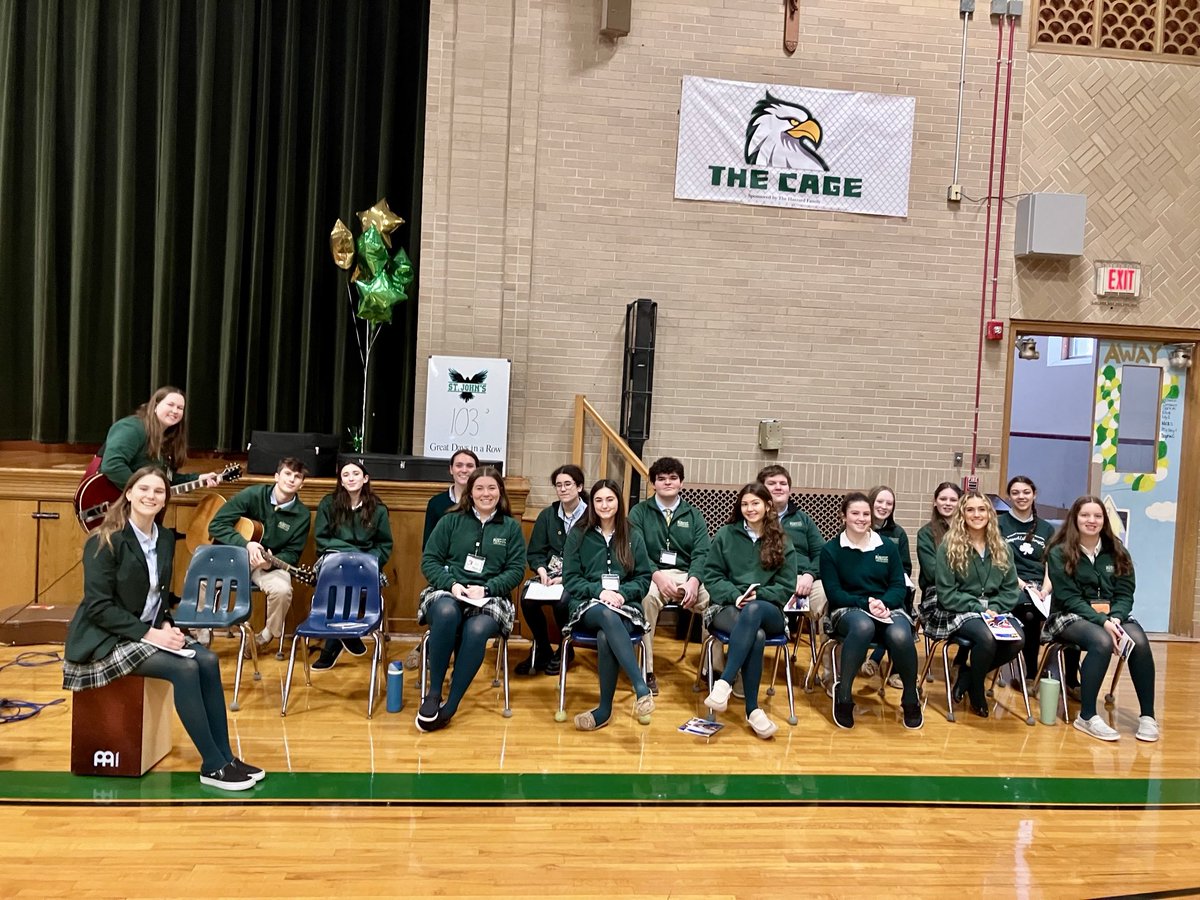 Feehan’s PAWS (Prayer Adoration and Worship through Song) visited SJE today for Mass. Thank you for the invite, Mr. Svendsen! And the donuts! We had a great time.