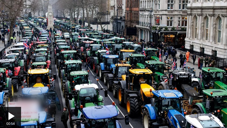 asgard_indust's tweet photo. Climate protestors jailed for months, in some cases years, for 'causing nuisance' in drawing attention to the existential crisis facing our planet. These tractors also seem to be causing a bit of a nuisance, yet so far as I'm aware no one has even been charged. Double standard?? https://t.co/BlQCZ4gJu0