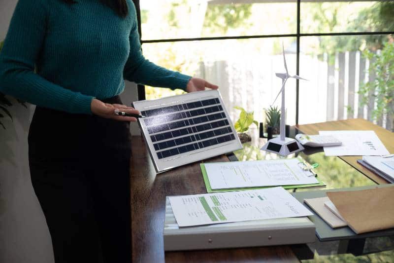 ElectrikLiving's tweet image. Integrating wind and solar energy into portable power solutions presents a cost-effective approach to mobile electricity needs.

Read more 👉 lttr.ai/AbYMp

#RenewableEnergy #CombiningWind #PortableSolarPower