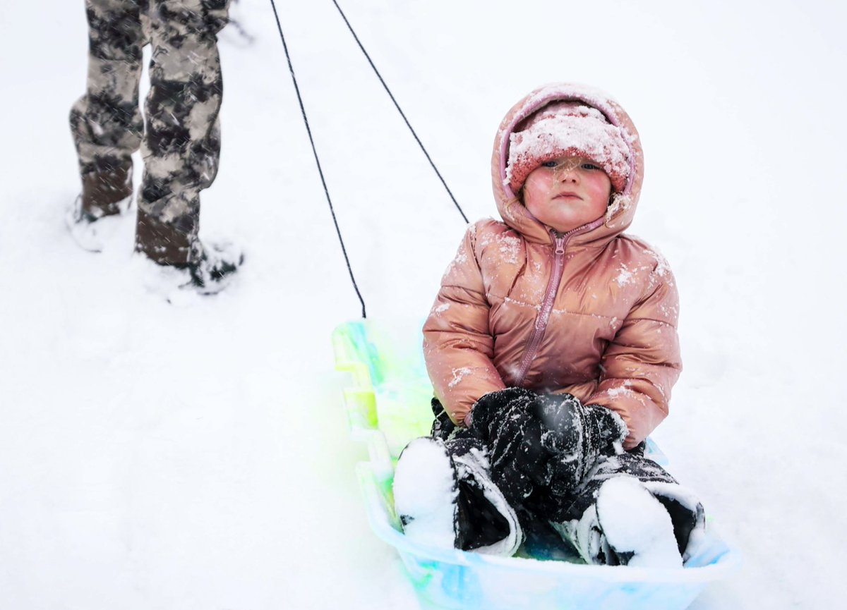 It’s cold out there. 
Check the Statesman Journal for weather updates:
statesmanjournal.com/story/weather/…