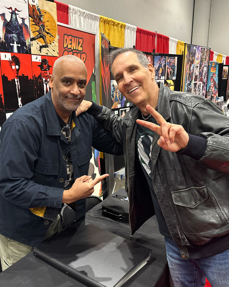 Todd_McFarlane's tweet photo. Had a GREAT time catching up with fellow BADASS artists at MEGACON Orlando!
TODD.
#spawn #megaconorlando #mco25 #megacon @MegaConOrlando @ImageComics @McFarlaneComics #ClaytonCrain #JonathanGlapion #FedeMele #BjornBarends #KhoiPham https://t.co/PPPpP9ArgE