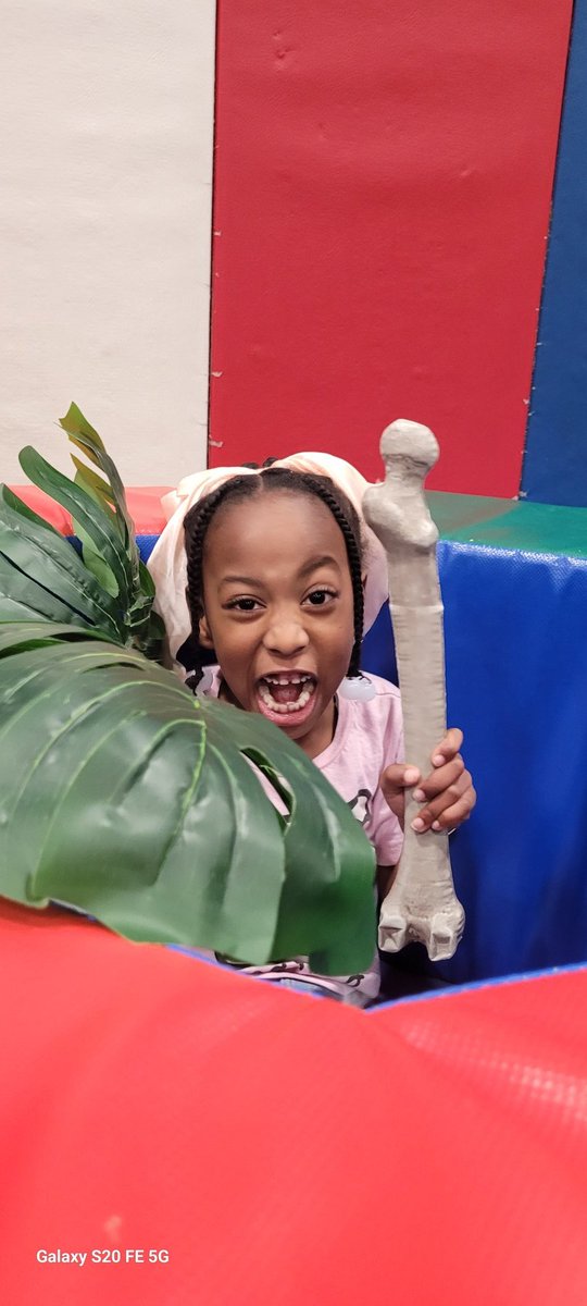 Mr.Pound tweet media