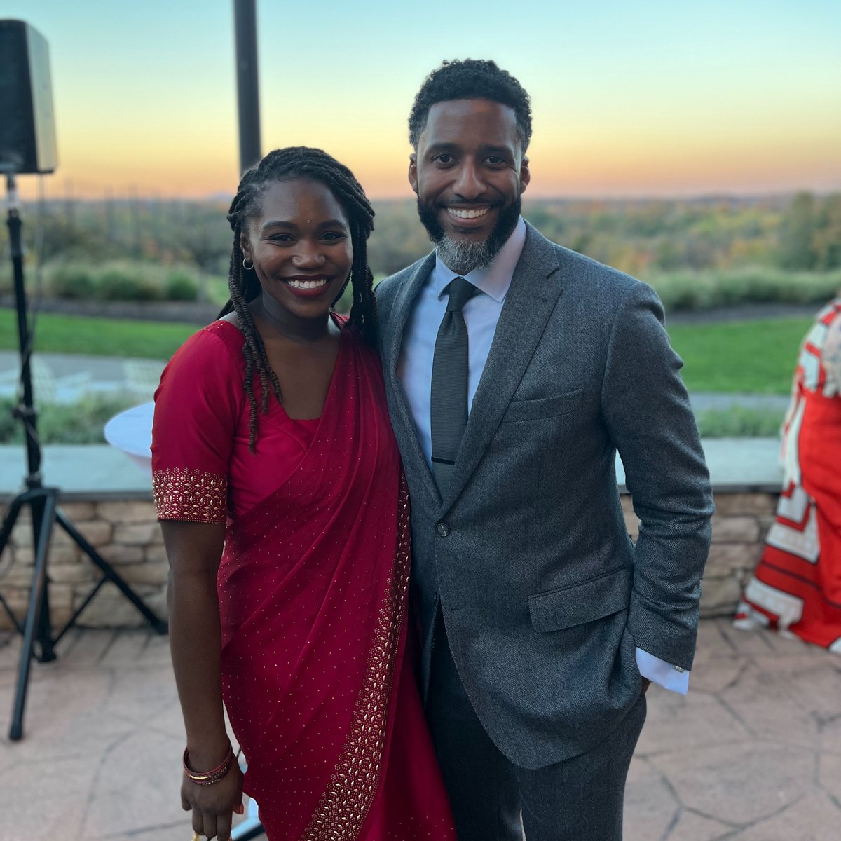 RyanEMiddleton's tweet image. In a year filled with many ups and downs, I’ve watched you walk through it all with grace, poise, and dignity. I’m so proud of wife, mother, sister, daughter, aunt, friend, and professional you’ve become.
Happy Valentine’s Day No. 9, babe! 💘