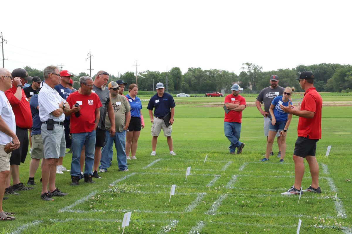 Survey now available for turfgrass stakeholders feedback turf.unl.edu//news/survey-n…
