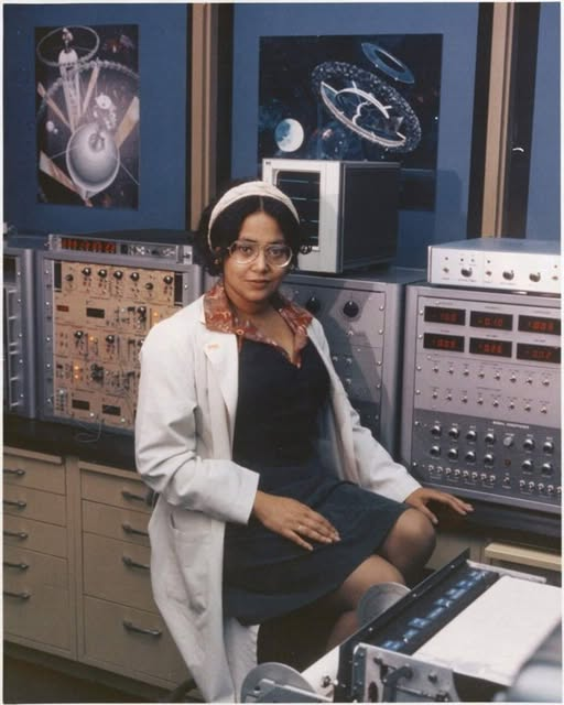 Patricia Cowings investigated physiological and biological issues, such as space sickness, that astronauts experienced in space in the 1980s. 

She also developed a cohesive programme that equipped astronauts with the ability to manage their space sickness. #BlackHistoryMonth