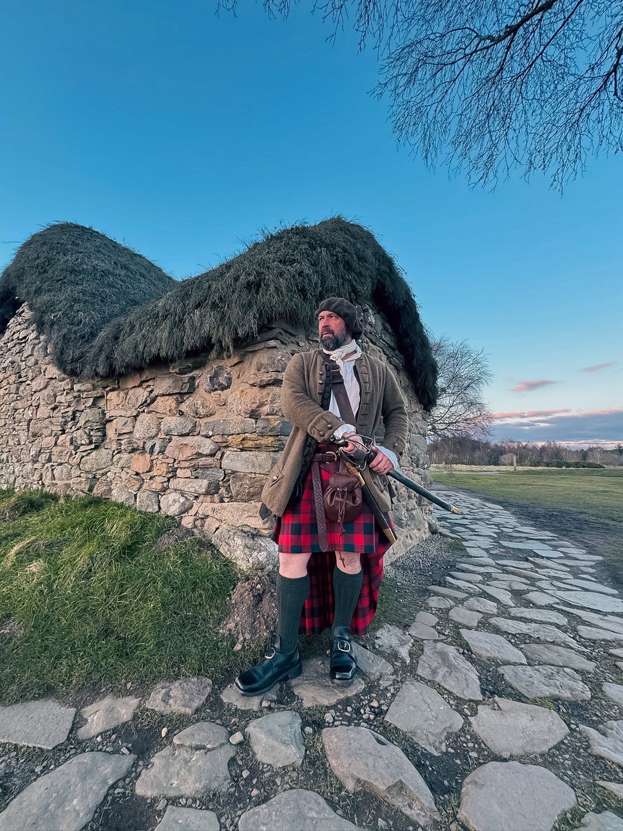 highlanderandy's tweet photo. How do you like my new tartan?

New video coming soon on this historic plaid…

#andythehighlander #culloden #tartan #visitscotland #highlandertours https://t.co/k5fzADU4iU