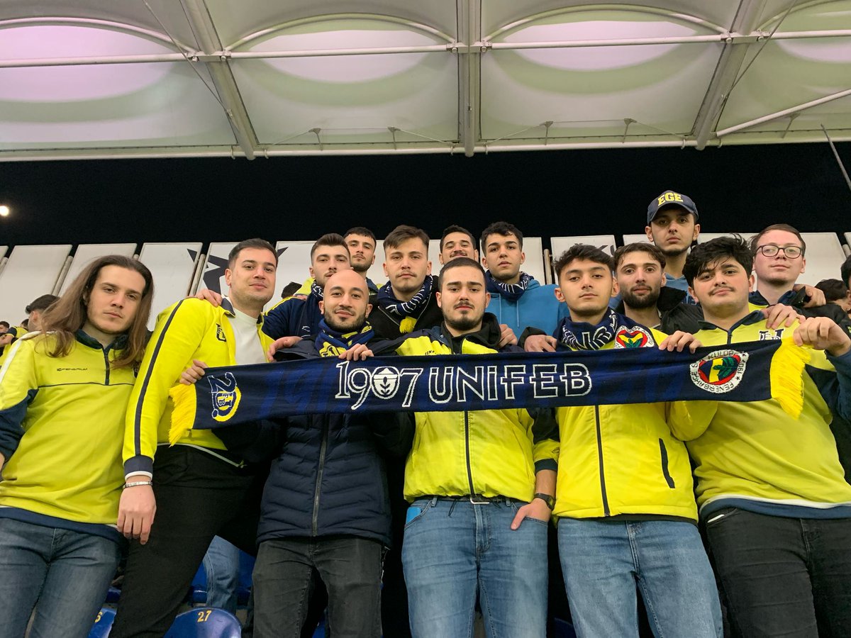 1907 ÜNİFEB İzmir Kâtip Çelebi Üniversitesi örgütlenmesi olarak Fenerbahçe - Anderlecht karşılaşmasında takımımızı yalnız bırakmadık.
