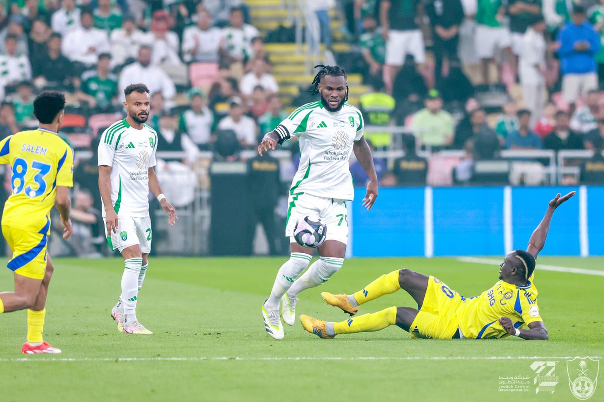 عمرو tweet media