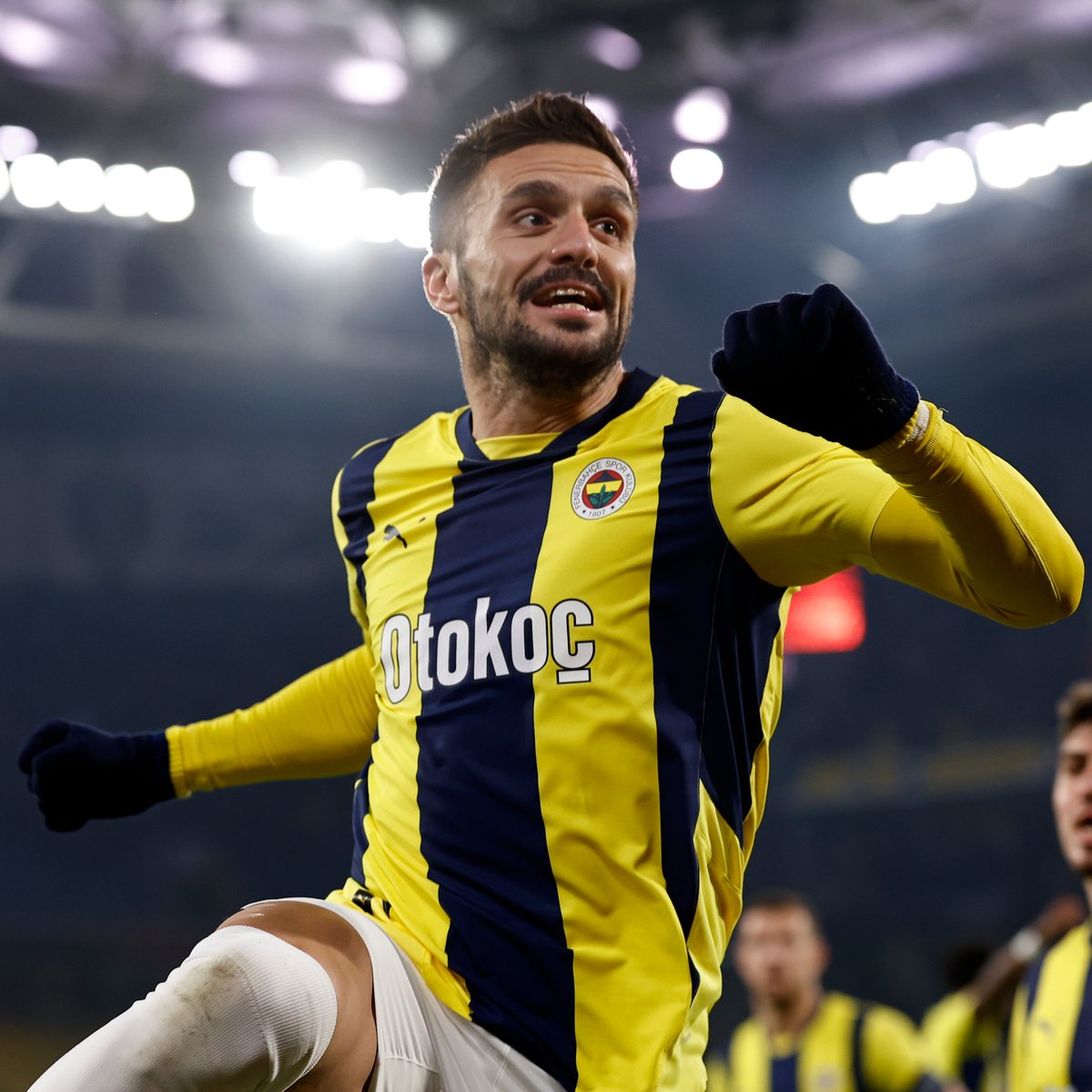 Fenerbahce's tweet photo. Golcülerimiz. 😎 https://t.co/nLnB1mwXfT