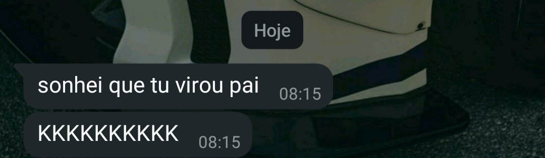 A livya do nada querendo me dar susto