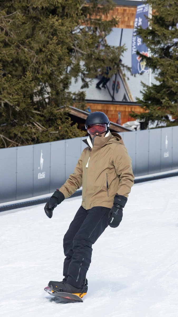 بدر الحمد tweet media