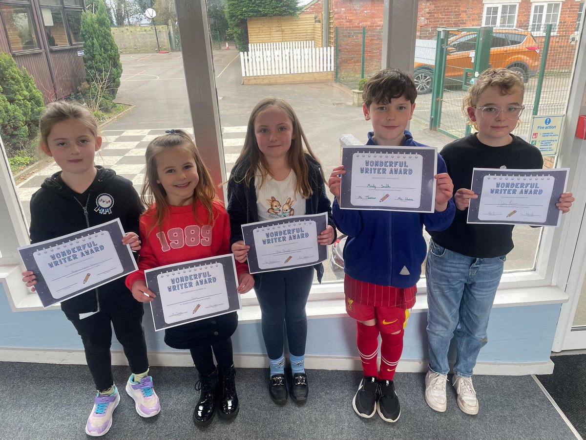 Sorry it is late. Here are the Star Writers from last week! 💫 ⭐ 

We are very proud of all of your hard work! 

We have been thrilled with the progress from all our young authors in school.

#KS2 #EYFS #KS1 #Writing #GPS #SPAG #YoungWriters 

👏🏼✏️✍🏼 ⭐