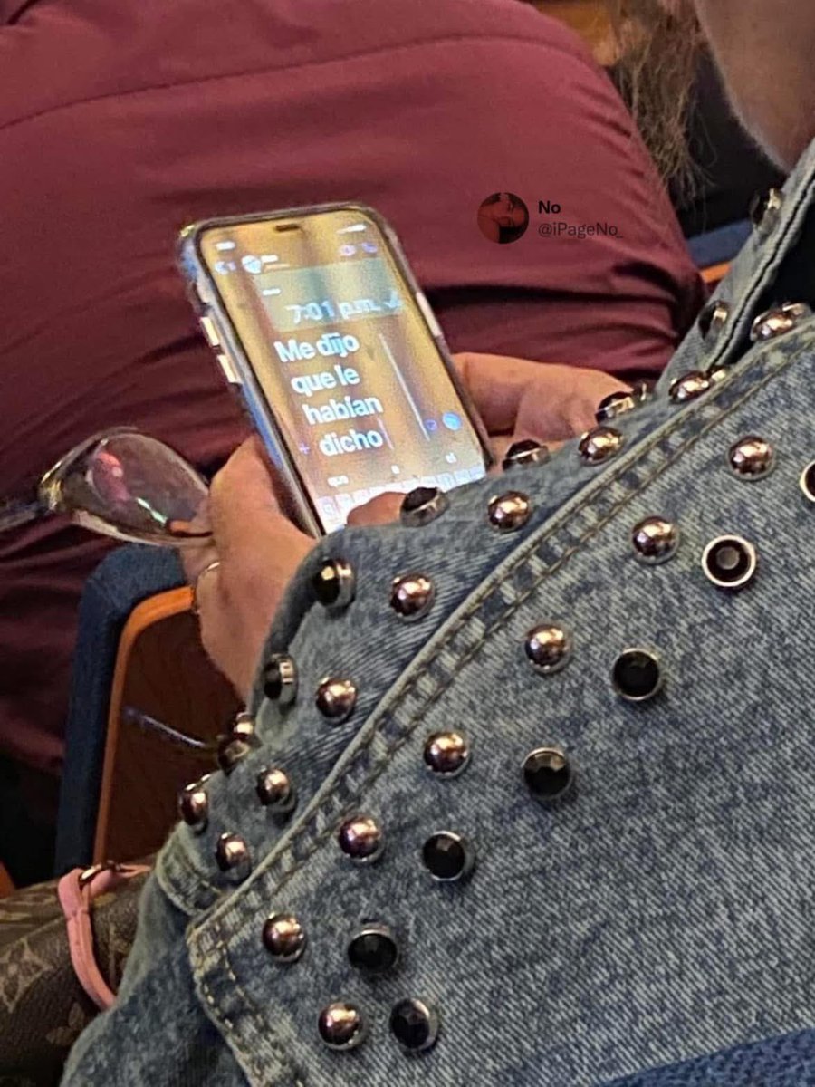 Yo, en el segundo 0.02 después de que me cuentan un chisme súper secreto y confidencial.