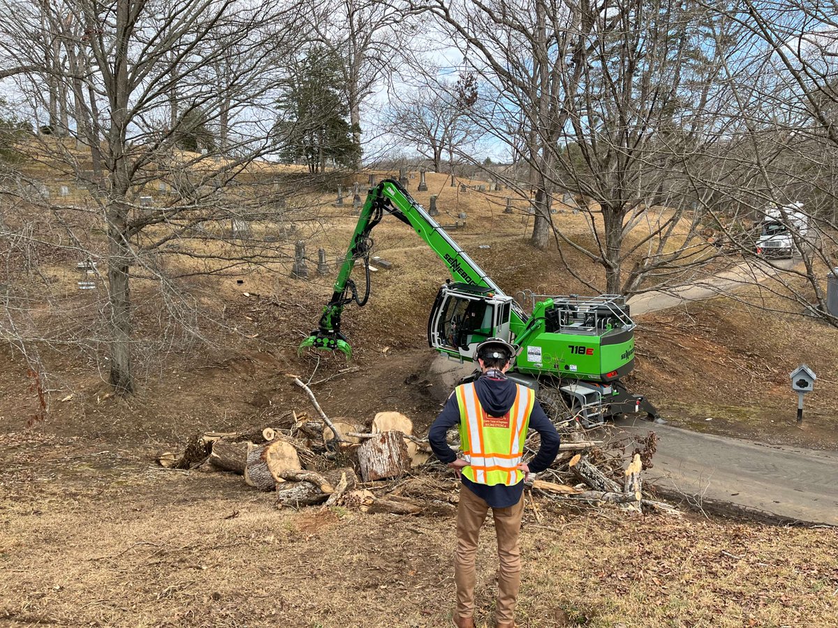 femaregion4's tweet photo. Debris removal is underway at the historic @RiversideCemNC in Asheville, North Carolina. @USACEHQ partnered with #AshBritt for this clearing of Helene damage. Progress! https://t.co/kKFfPnesax
