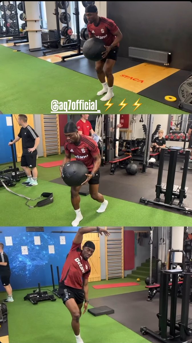 Kuba Moravec tweet media