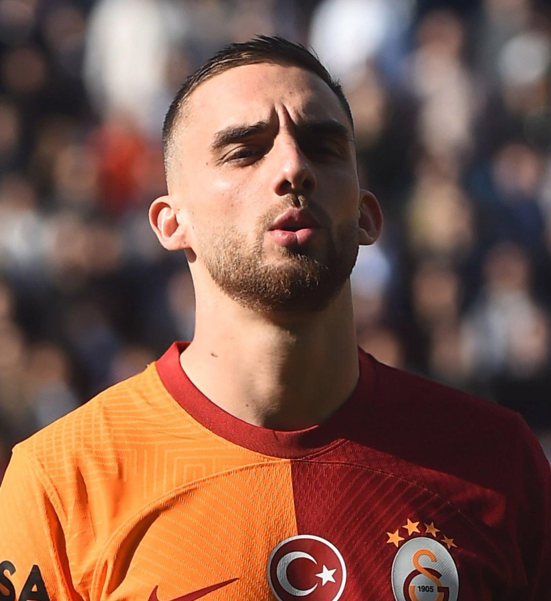 Tam bir joker.. nereye koyarsan koy oynayamıyor