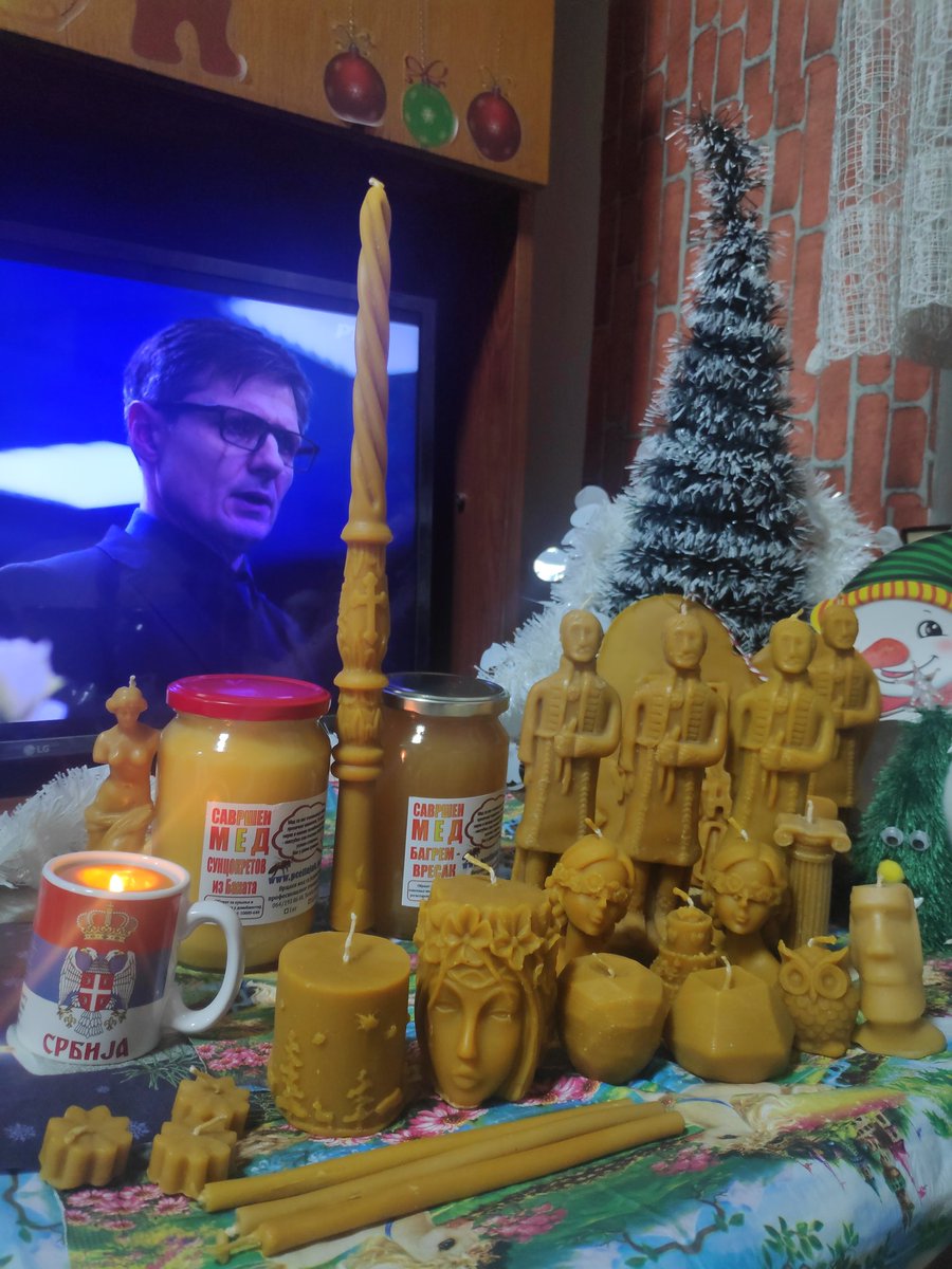 EkoloskiMed's tweet image. Имам у понуди 15 типова свећа од пчелињег воска. #Pcele #Svece #Magija