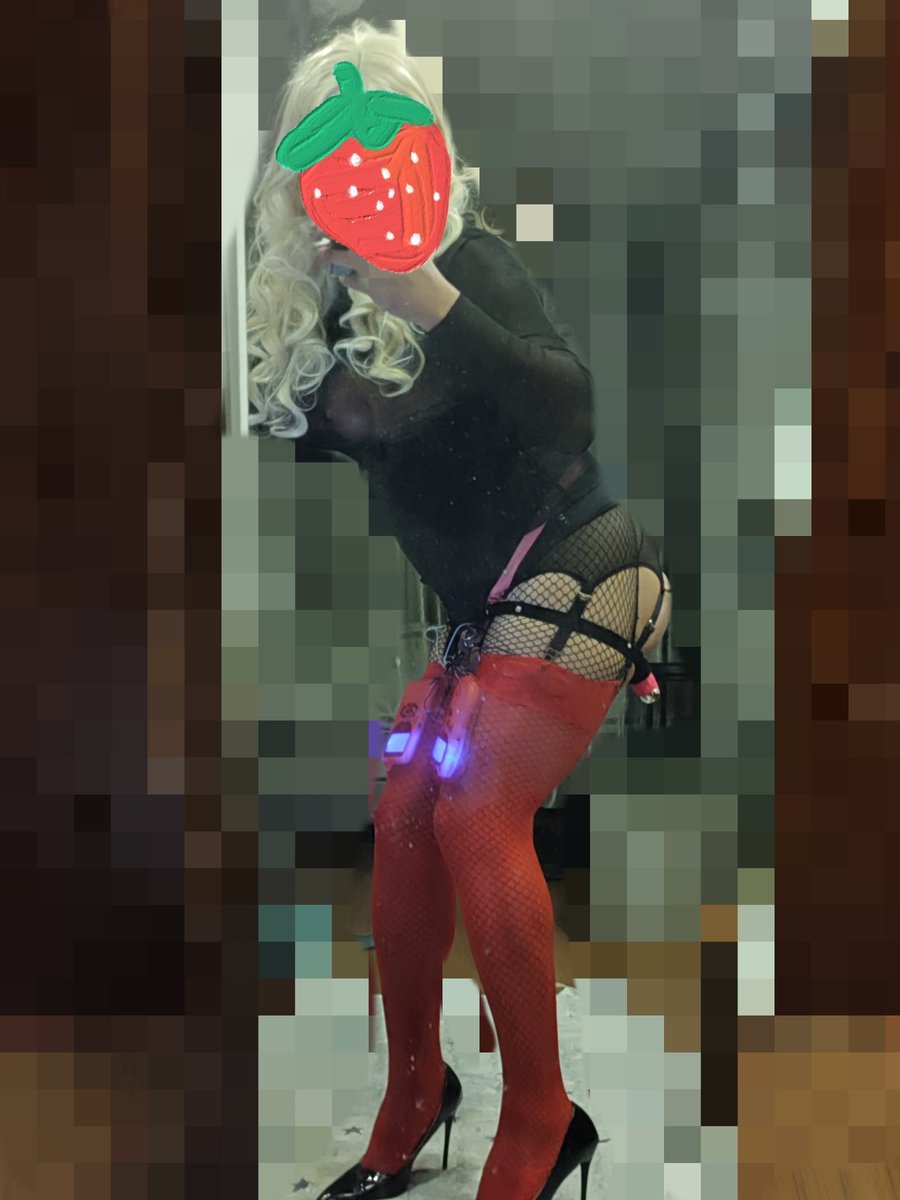 WH41147254's tweet photo. #伪娘骚货 #武汉CD #求包养    如果我说想你们了，能换一个“欢迎回来”吗？ https://t.co/ehxqFLBgYE