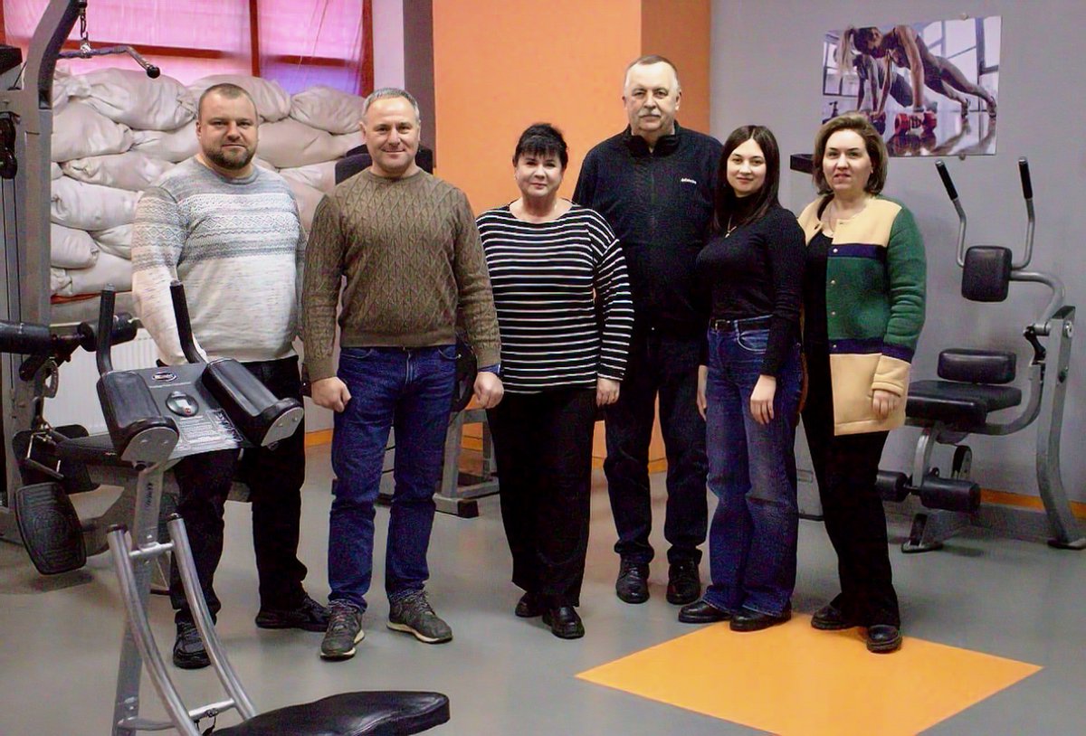 Володимир Мицик із робочим візитом відвідав Добропілля
#спорт #Донеччина #СпортивнаДонеччина #ДонецькаОбласть #ДонецкаяОбласть #Donetskregion #DonetskaOblast #Добропілля #Доброполье #Dobropillya
sportdonoda.gov.ua/news/16349_vol…