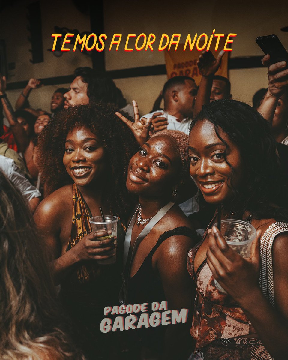 pagodedagaragem's tweet image. Temos a cor da noite e brilho do samba 🌟🫶🏿🔥

#PagodedaGaragem #TodaterçaNãoSeEsqueça #SambadeRaiz