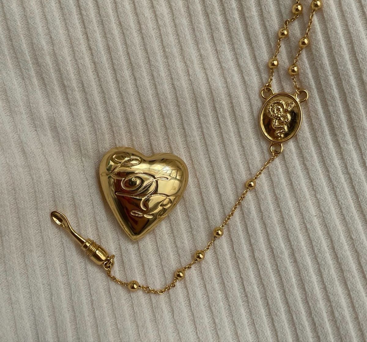 taylanasfavs's tweet image. this is what lana del rey fans want for valentine’s day