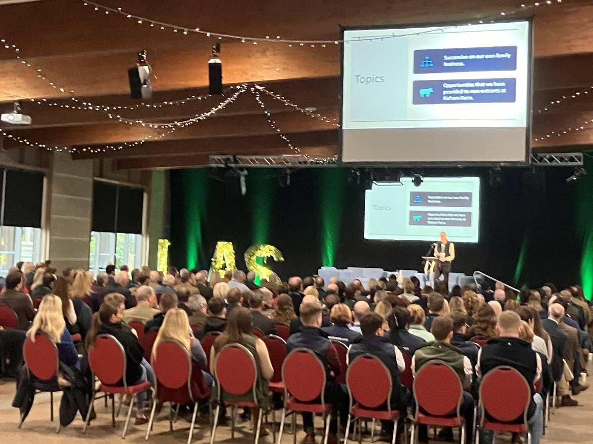GMapleAgri's tweet photo. Great morning and standing room only at  @LincsShowground for the Lincolnshire Farming Conference this morning. 

Great to see so many local, familiar faces from the sector. https://t.co/qP4mhSExbp