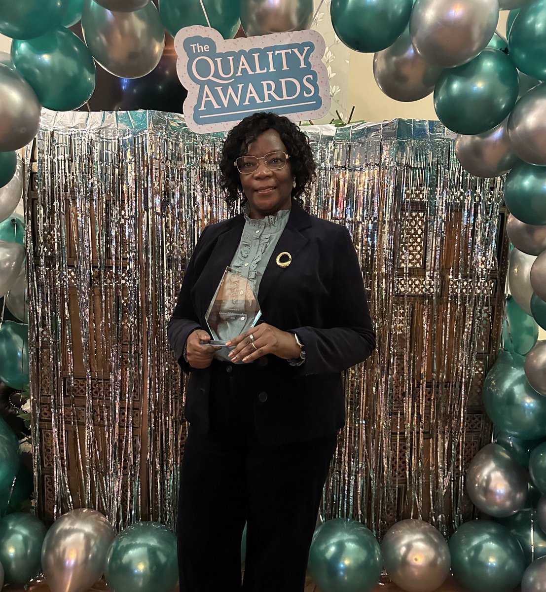Congratulations to Charles Rowling and Diana Mukonoweshuro, joint winners
of the People's Choice Award!

💬 "Kindness really does matter.” Their compassion, creativity, and genuine
care for others make Charles and Diana stand out 💙

#QualityAwards