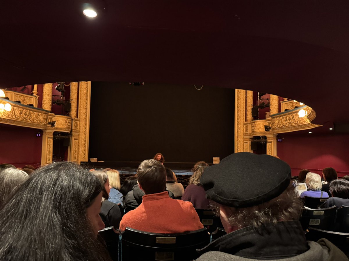 derekeaston's tweet photo. At the Theatre Royal to see the dress rehearsal of Scottish Operas The Makropulos Affair. Projection used at the start so mo set to see https://t.co/vgYy7bKDA5