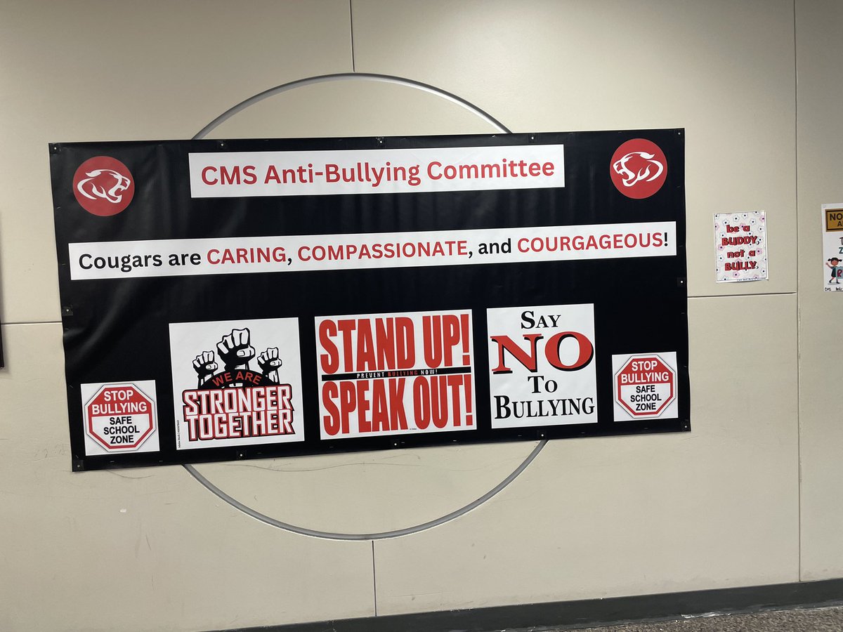 #HEY! We are at the end of #HEYWeek and this really make me smile! These were created by the <a href="/CrosbyMSCougars/">Crosby Middle School, Crosby ISD</a> <a href="/CrosbyISD/">Crosby ISD</a> anti-bully club and made into banners for the main hallway 💚😃🎉
Kindness
Friendliness
Positivity
Excellence