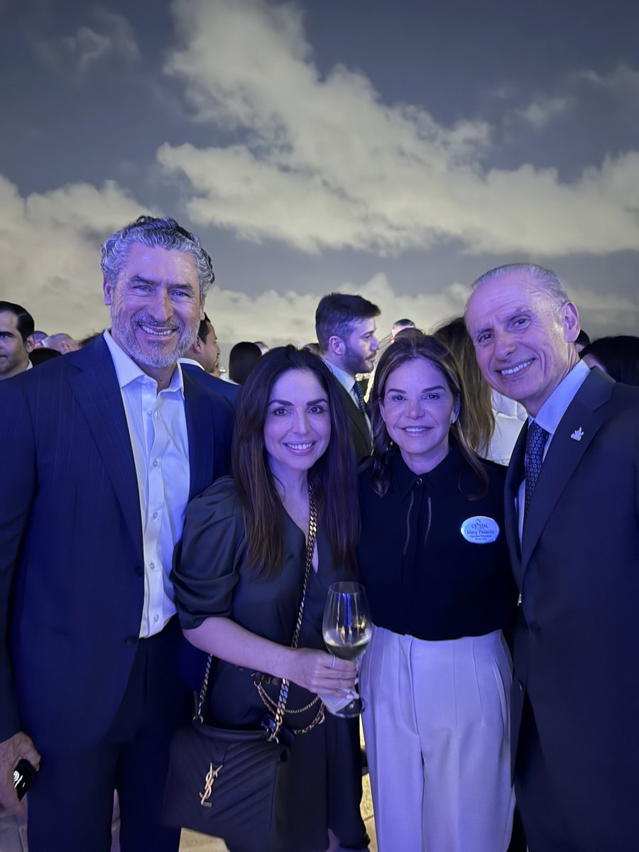 Crystal_Gables's tweet photo. 🌟 Grateful &amp; Inspired! 🌟
A huge thank you to Abel Iglesias and IFB Bank for hosting us last night! It was a beautiful evening, as we shared Crystal Academy’s mission and raised awareness for a critical need—funding therapy interventions for 25 of our students. https://t.co/KC1Sch4HwN
