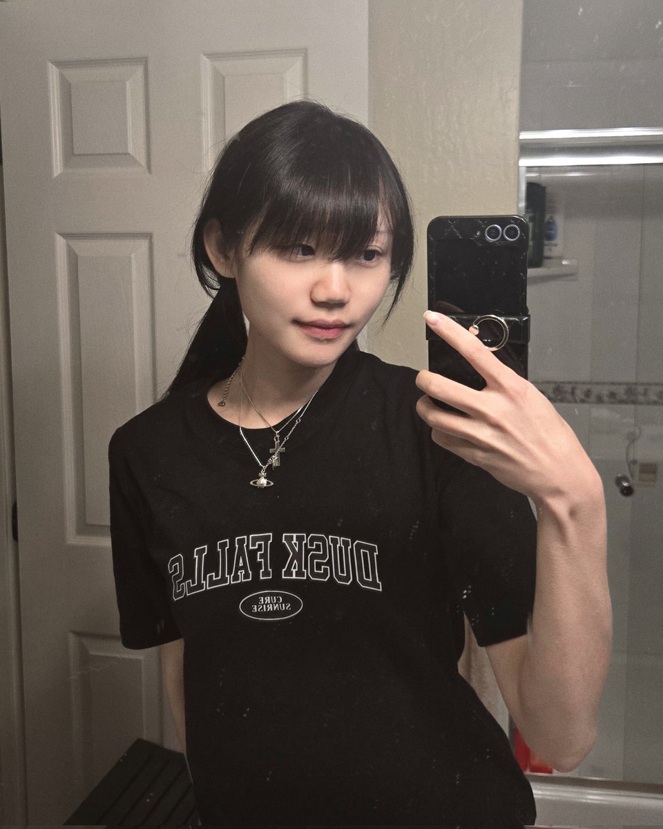 freysghost's tweet photo. do you think i could get away with the cosplay cardinal sin of cosplaying csm asa yoru with my actual hair? https://t.co/SSkbuJtU7F