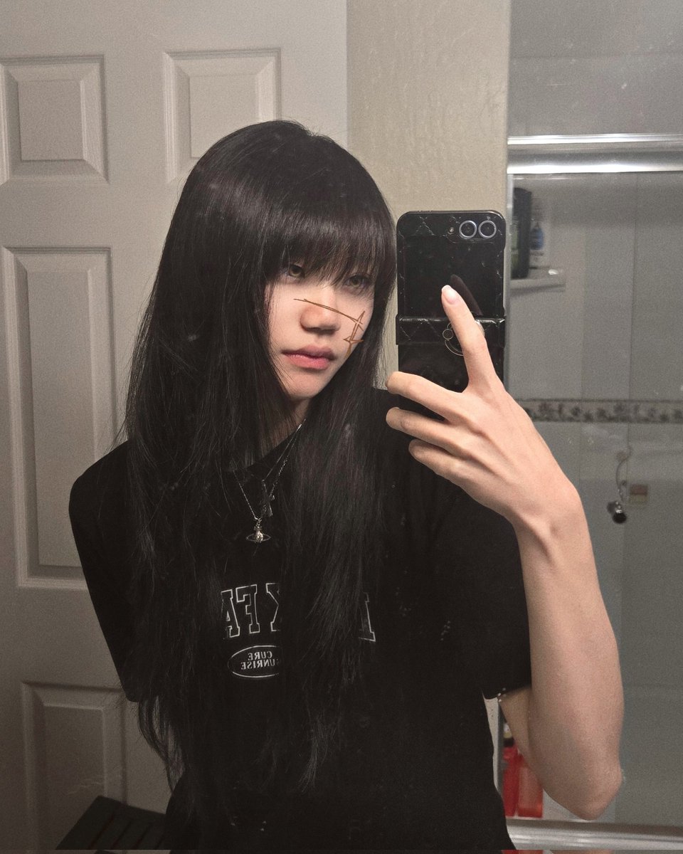 freysghost's tweet photo. do you think i could get away with the cosplay cardinal sin of cosplaying csm asa yoru with my actual hair? https://t.co/SSkbuJtU7F