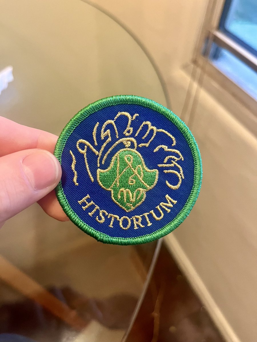 HistoriumPod's tweet photo. Historium has a special gift for patrons to celebrate the conclusion of Graveyard of Empires: 

Order of the Durrani Empire patches inspired by the medals Shah Shuja distributed to the soldiers who backed him. 

Subscribe to any tier on Patreon to get yours! https://t.co/LImBNrpAuW