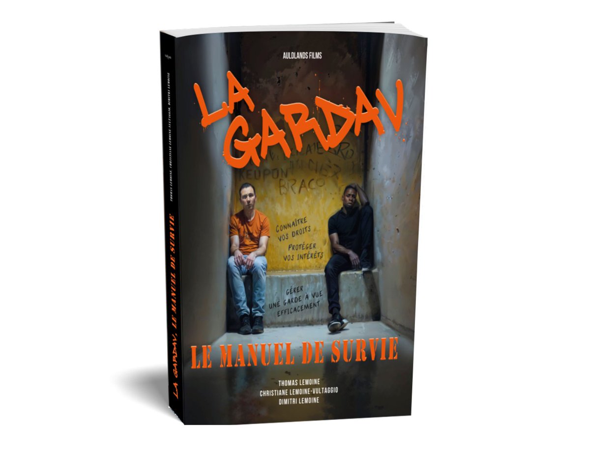 LaGardav_lefilm's tweet photo. 🚨NOUVEAU LIVRE – "LA GARDAV, LE MANUEL DE SURVIE"🚨
⚖️#GAV : chaque mot compte. Chaque erreur peut te coûter cher.
📖Un guide pratique inspiré du film #LaGardav pour connaître tes droits, éviter les pièges et gérer l’interrogatoire.
📌Dispo sur Amazon🛒👉https://t.co/5YNrQhh7mr https://t.co/0XKXA7N1PR