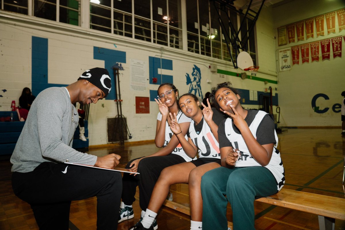 LayUpYouthBasketball tweet media