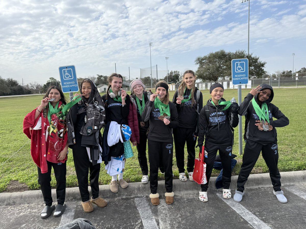 LadyBucTrack's tweet photo. Ladies brought home the hardware today! *McKinley &amp; Kylie had to leave for soccer, but still medaled! #runfastturnleft https://t.co/B8UiUm2dzX