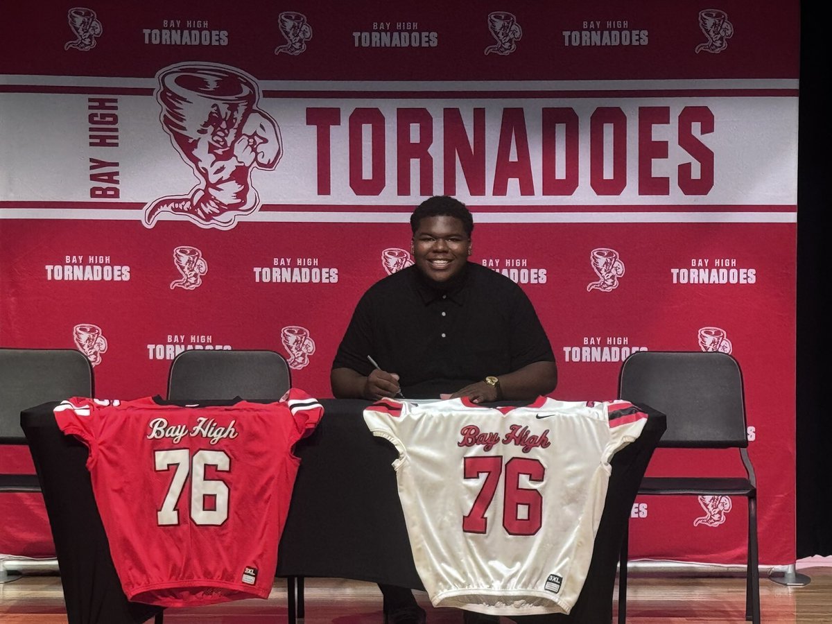 Bay High Athletics (@bayhs_athletics) on Twitter photo NEXT LEVEL TORNADO!! 🌪️
<a href="/Jacobysmith959/">Jacoby smith</a> getting ready to sign his National Letter of Intent to further his academic and football career at Reinhardt University
<a href="/BayHighFball959/">BayHighFball959</a> NEXT LEVEL TORNADO!! 🌪️
<a href="/Jacobysmith959/">Jacoby smith</a> getting ready to sign his National Letter of Intent to further his academic and football career at Reinhardt University
<a href="/BayHighFball959/">BayHighFball959</a>