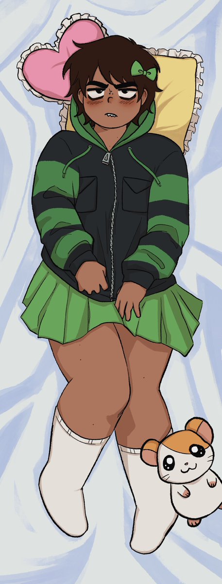 contemplated posting this for DAYS 

the other side of the pillow doesn’t have nudity but i still felt blah so i’m sorry i’m cropping that side 😭 and yes that’s connors hoodie