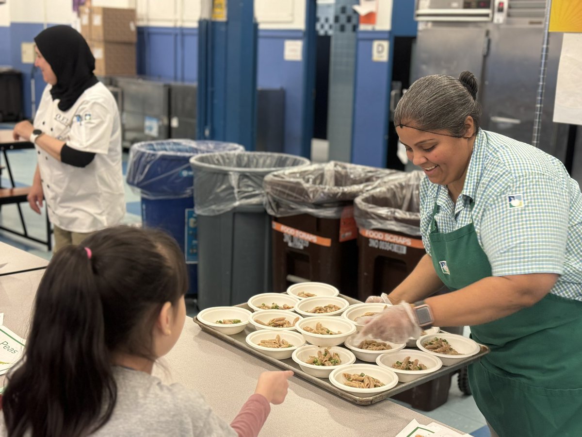 PS 94 The Henry Longfellow School tweet media