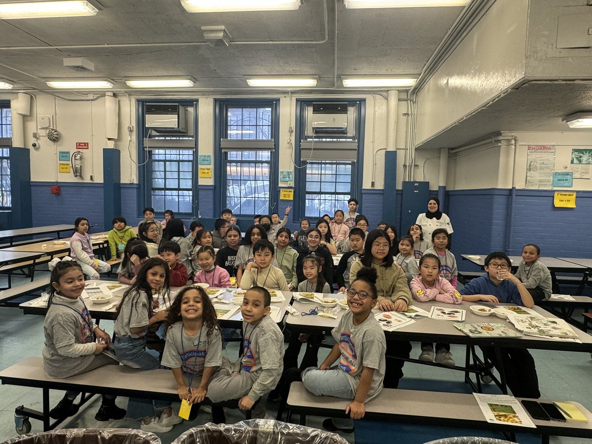 PS 94 The Henry Longfellow School tweet media