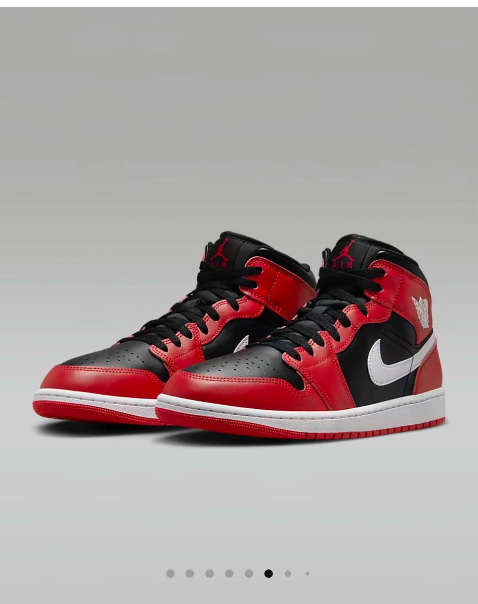 StepUp_Styles's tweet photo. Clean, classic, and always fresh—Air Jordans just hit different.✨💫#SneakerCulture #JordanVibe #AirJordan #Trending https://t.co/OTCZhJZjOT