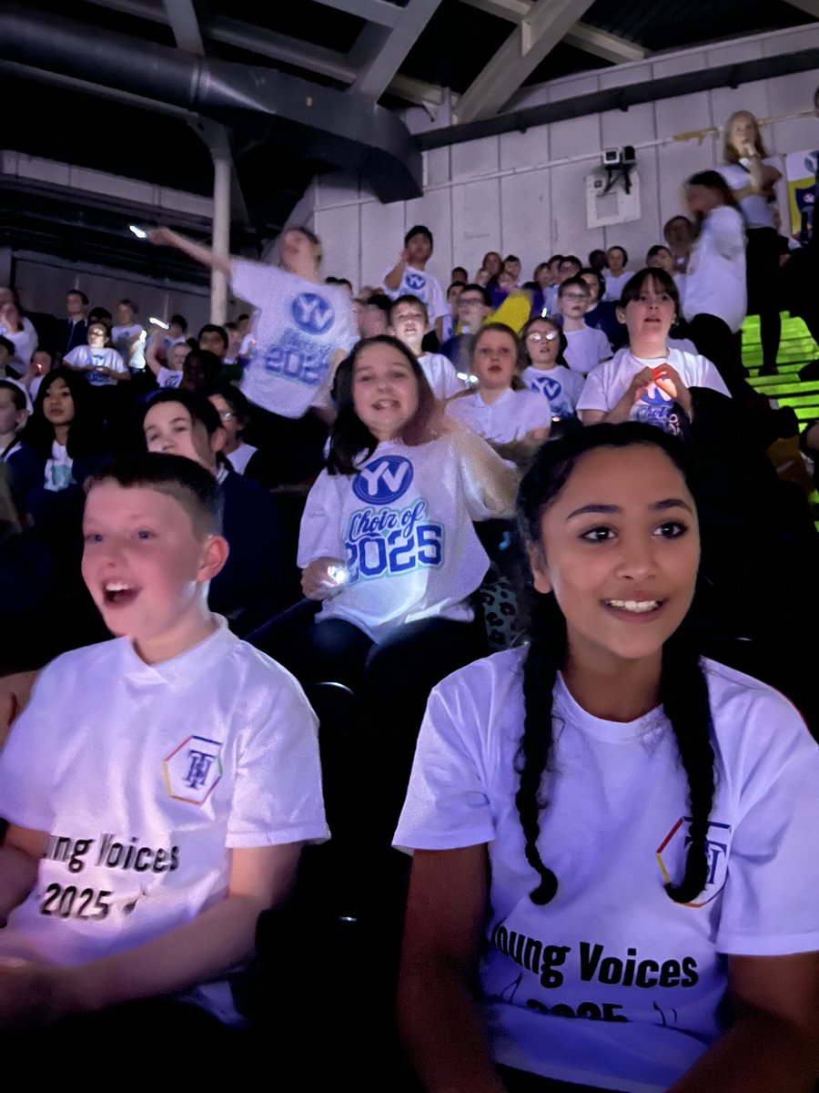 TH_Year6's tweet image. It was an amazing experience for all the children! @TangHallPrimary @YVconcerts