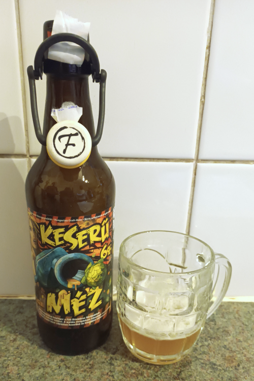 968~Keserű Méz. "Bitter Honey". Strong hops on the nose, hives of Manuka and a mouth puckering waxy bitterness. Perfectly balanced, fantastic. Hungarian Gold🇭🇺🐝🍺🥰#1001Beers