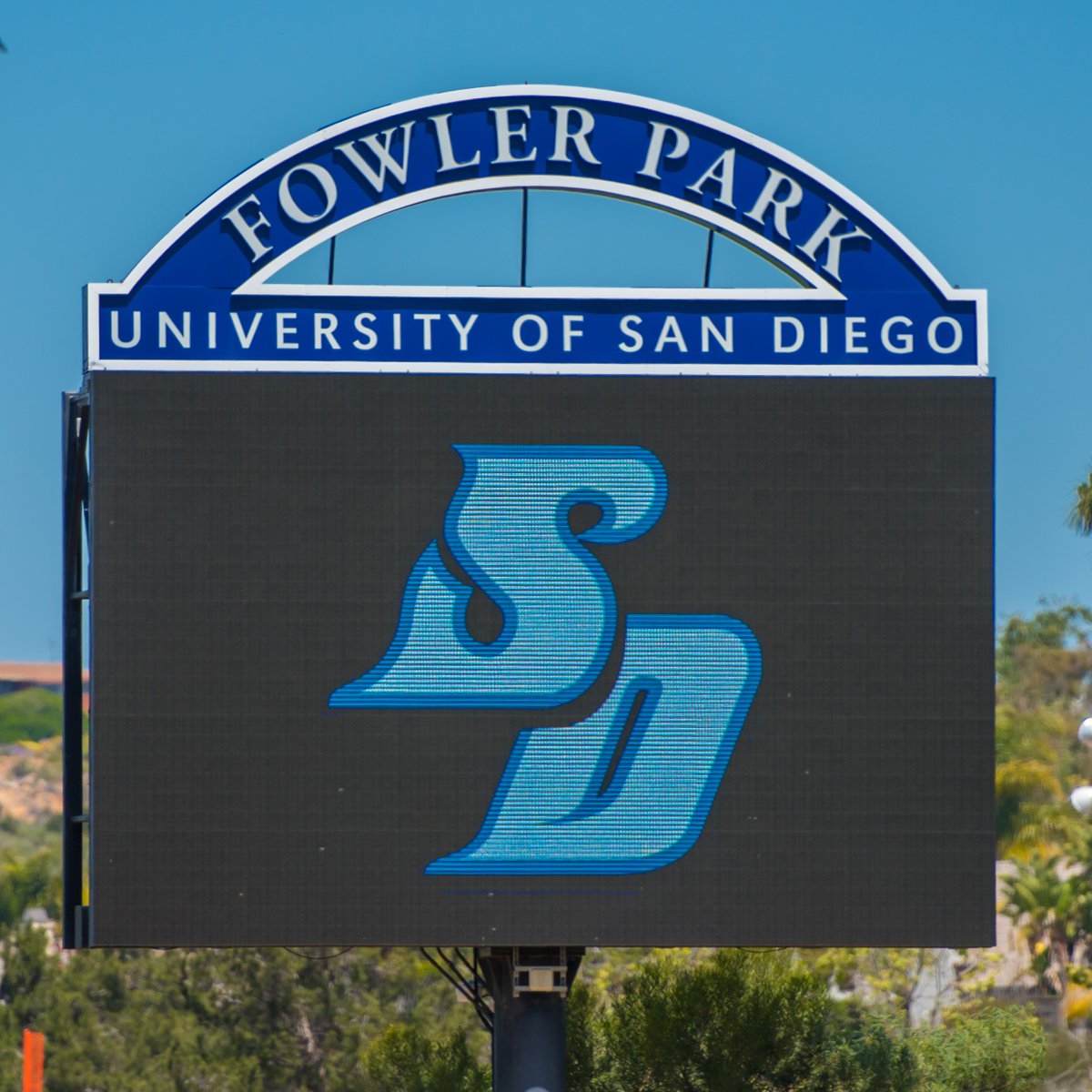 Private party on Torero Deck this Sunday, Feb. 16 at 12PM. What's better than tacos, wine, and beer at Fowler Park with fellow alumni?

Purchase tickets here ⚾➡️ bit.ly/4jaEiWN 

Alumni &amp; Friends Day at Fowler Park
February 16 at 12PM
Adults - $35; Kids (3-12) - $20