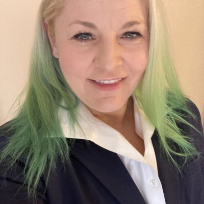 TeaghanMarconi's tweet photo. #NewProfilePic https://t.co/HiVRAsZyJp