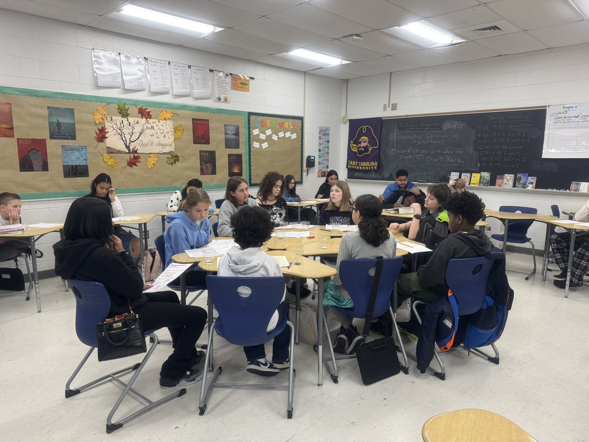 Lori Wilson tweet media