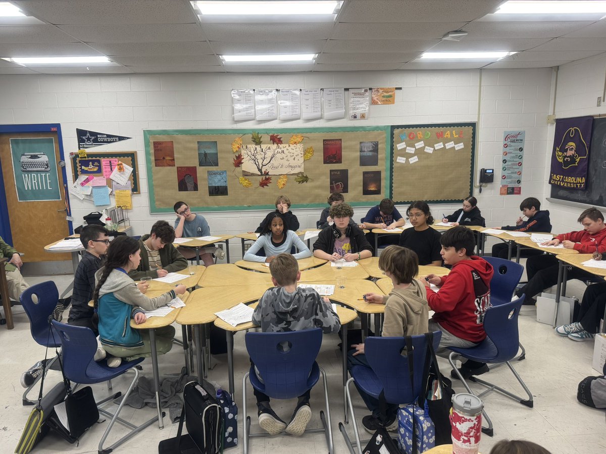 Lori Wilson tweet media